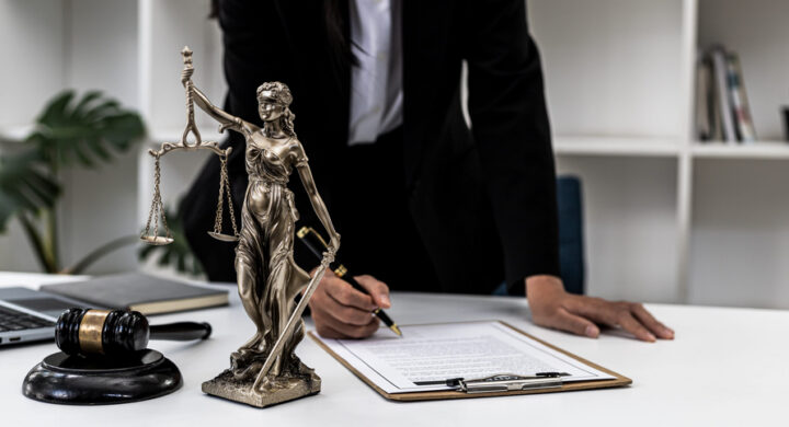 personal injury claims lawyer desk